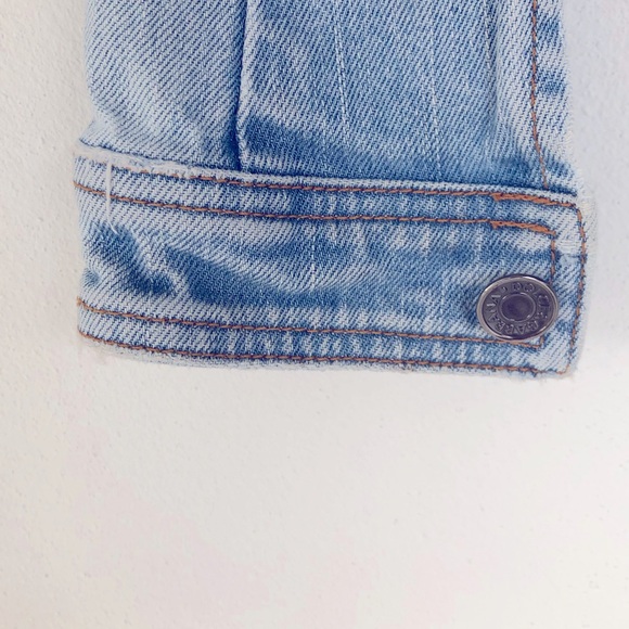 ( 80% OFF! ) Dolce & Gabbana Denim Jean Jacket. Size 36 - Picture 5 of 8